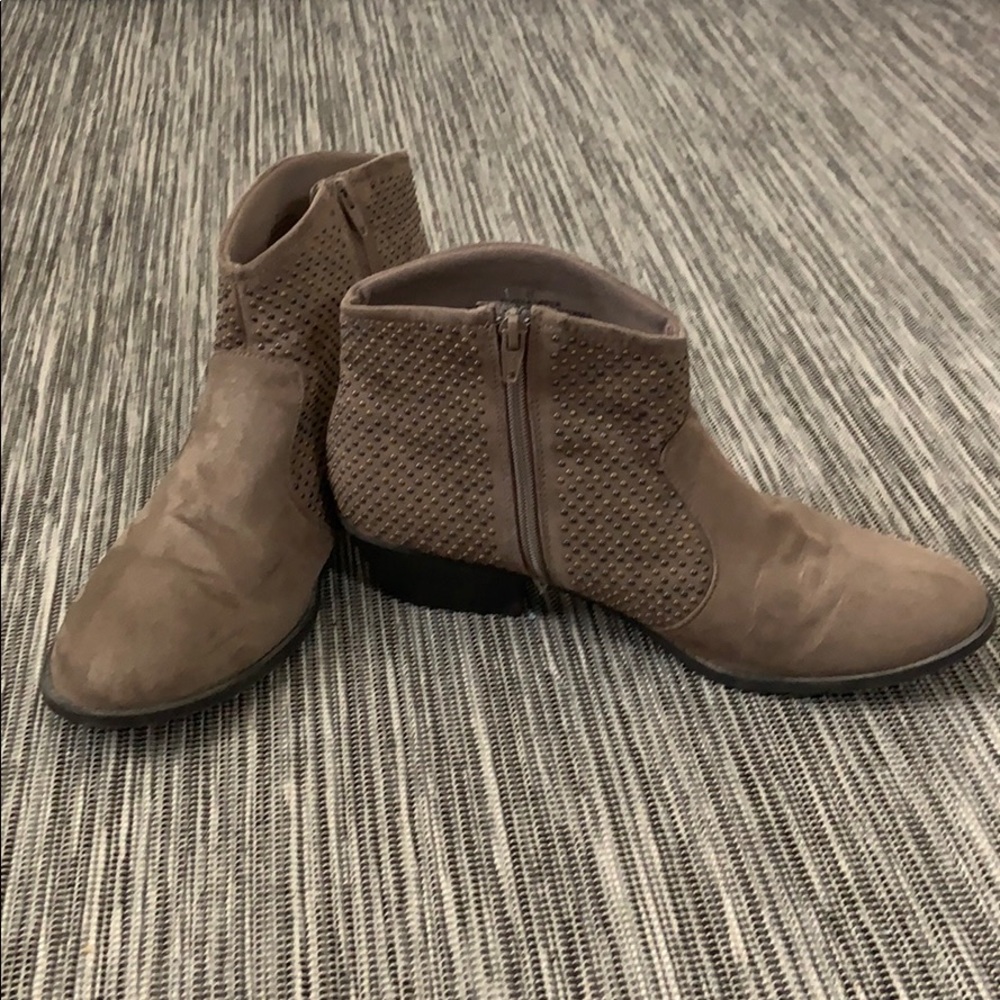 Mossimo size 11 bootie
